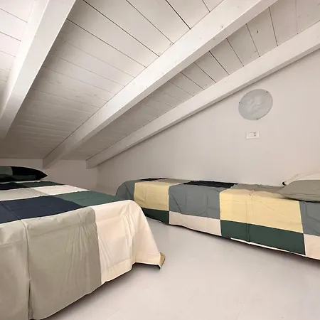 Biagio Blue アパート *