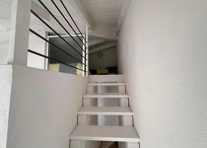 Biagio Blue アパート *