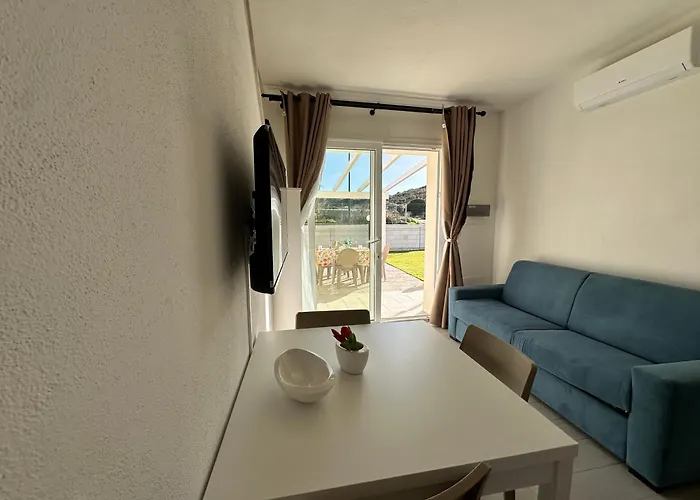 Biagio Blue カステルサルド